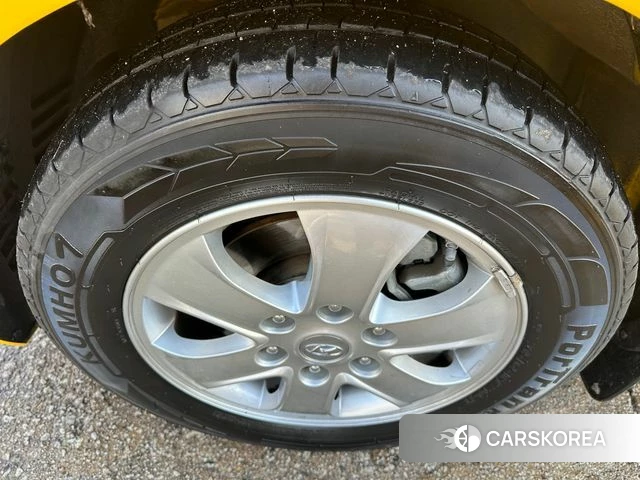 Hyundai The New Grand Starex id 4952107 из Кореи 9