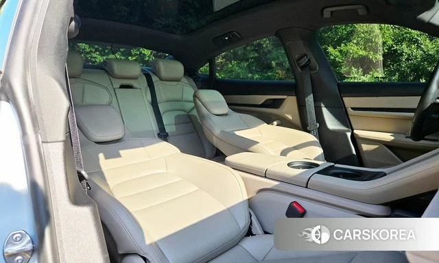 Porsche Taycan id 4929578 из Кореи 9