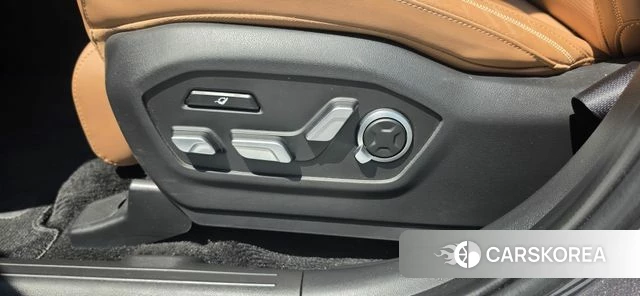 Hyundai Santa Fe (MX5) id 4696293 из Кореи 9