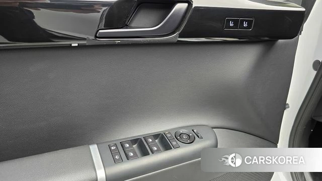 Hyundai Grandeur Hybrid (GN7) id 4778500 из Кореи 9