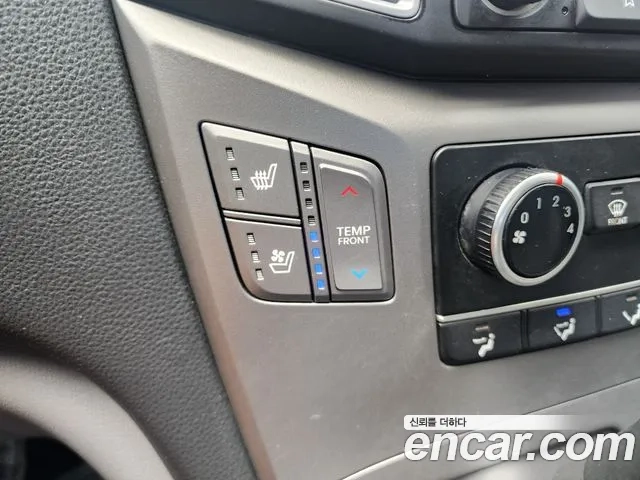 Hyundai The New Grand Starex id 2952207 из Кореи 9
