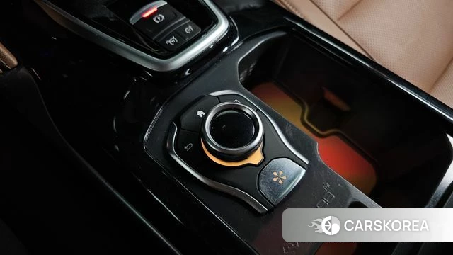 Renault Korea (Samsung) The New QM6 id 4997819 из Кореи 9