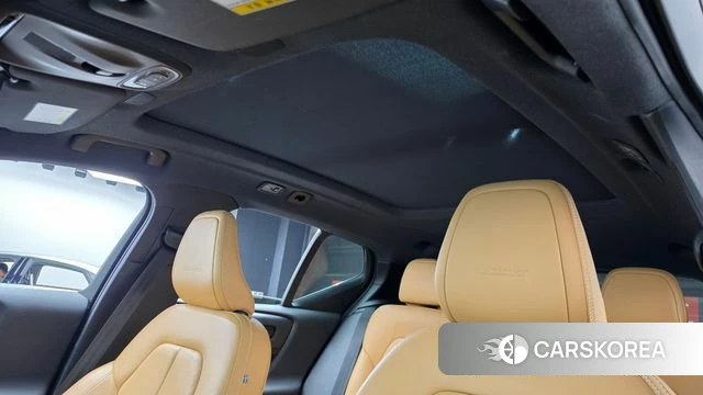 Volvo XC40 id 4952816 из Кореи 9