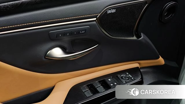 Lexus ES300h 7th generation id 5002426 из Кореи 9