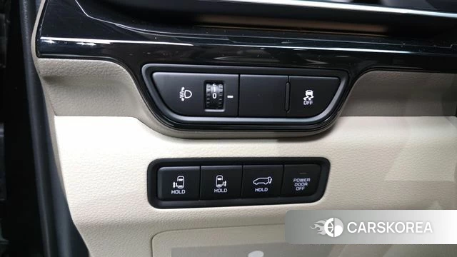 Kia The New Carnival 4th Generation id 4853645 из Кореи 9