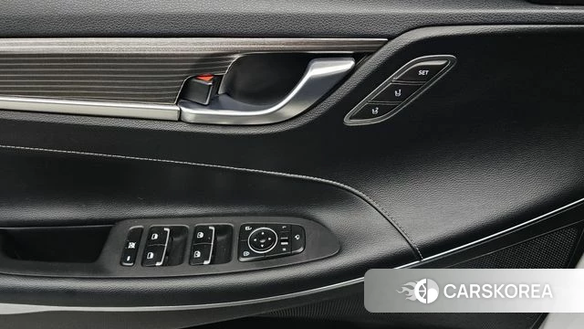 Hyundai Grandeur IG id 5029427 из Кореи 9