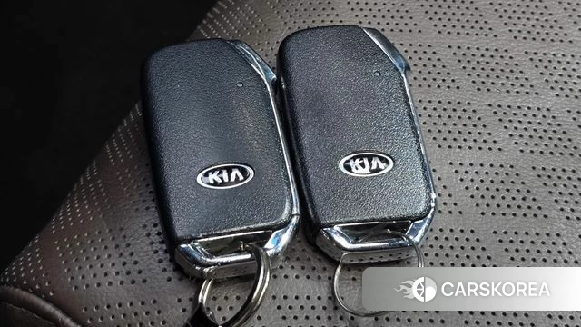 Kia Come New K3 id 4993560 из Кореи 9