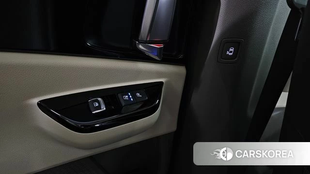 Kia Carnival 4th generation id 4754678 из Кореи 9
