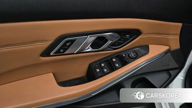 BMW 3 Series (G20) id 4987875 из Кореи 9