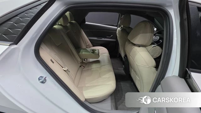 Hyundai The New Avante (CN7) id 5026081 из Кореи 9