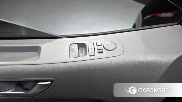 Hyundai Staria id 3649617 из Кореи 9