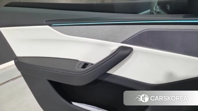 Tesla Model Y id 4705936 из Кореи 9