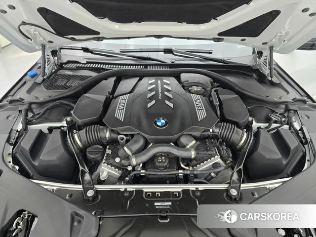 BMW 8 Series (G15) id 5026016 из Кореи 9