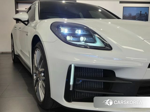 Porsche Panamera (976) id 5020858 из Кореи 9