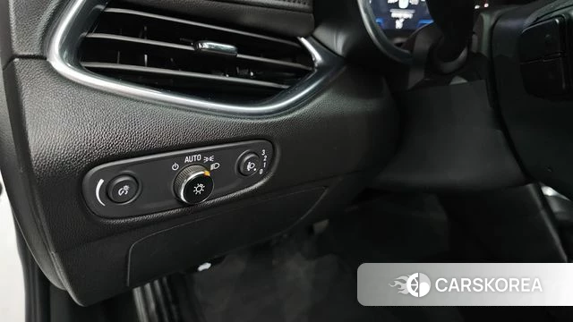 Chevrolet (GM Daewoo) The New Malibu id 4923079 из Кореи 9