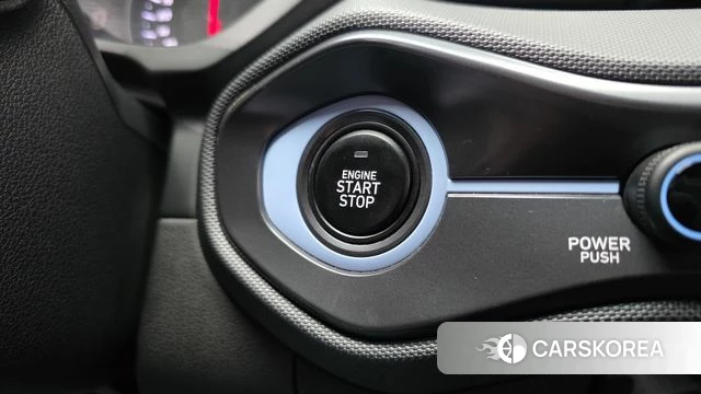 Hyundai Veloster (JS) id 4977877 из Кореи 9
