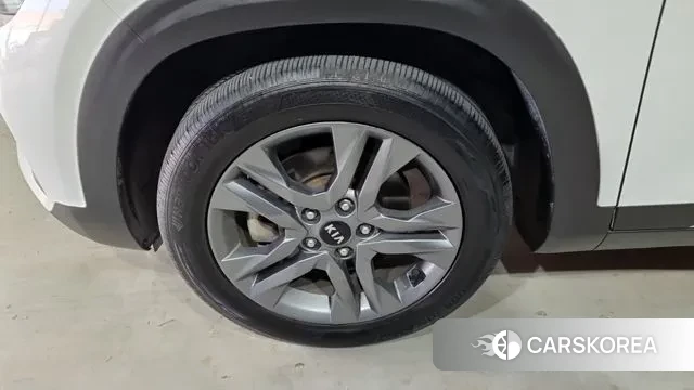 Kia Seltos id 3444613 из Кореи 9