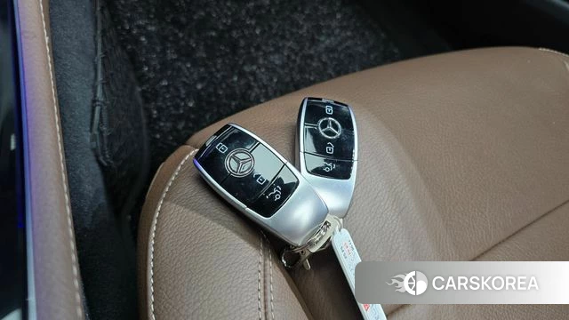 Mercedes-Benz E-Class W213 id 4978019 из Кореи 9