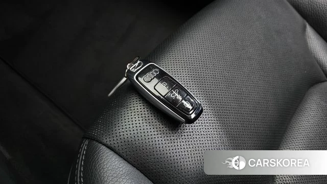 Audi Q8 (4M) id 5040780 из Кореи 9