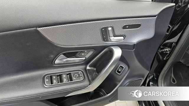 Mercedes-Benz A-Class W177 id 4943653 из Кореи 9