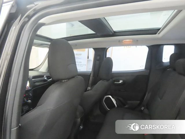 Jeep Renegade id 4918920 из Кореи 9