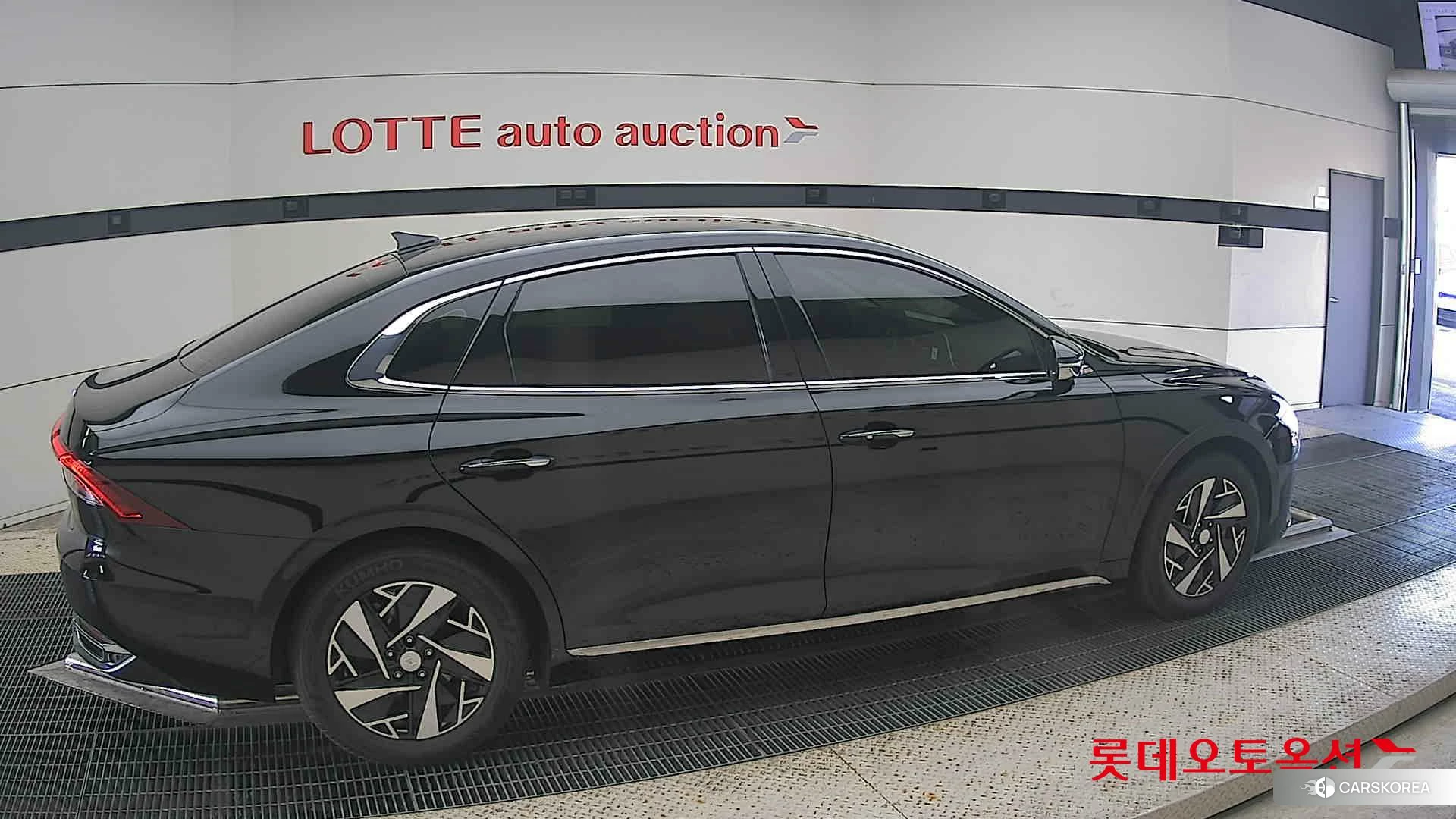 Hyundai Grandeur Hybrid id 5001037 из Кореи 9