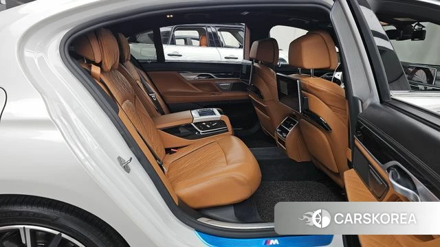 BMW 7 Series (G11) id 5054268 из Кореи 9