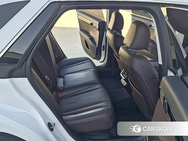 Hyundai Grandeur (GN7) id 4996673 из Кореи 9