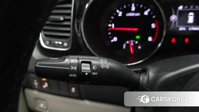 Kia All New Carnival id 4983260 из Кореи 9