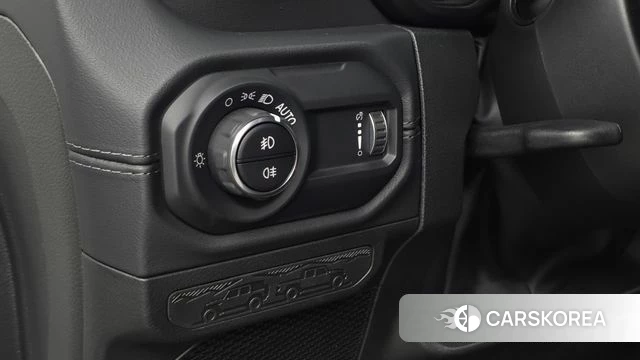 Jeep Wrangler (JL) id 5016083 из Кореи 9