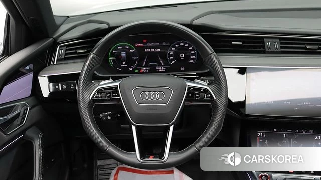 Audi e-Tron id 4905014 из Кореи 9