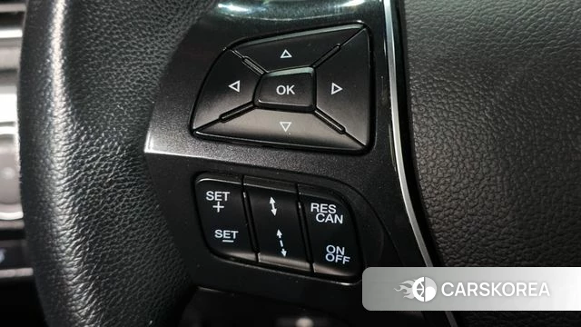 Ford Explorer id 4924117 из Кореи 9