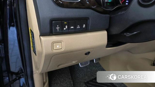 Kia The New Carnival id 4856446 из Кореи 9