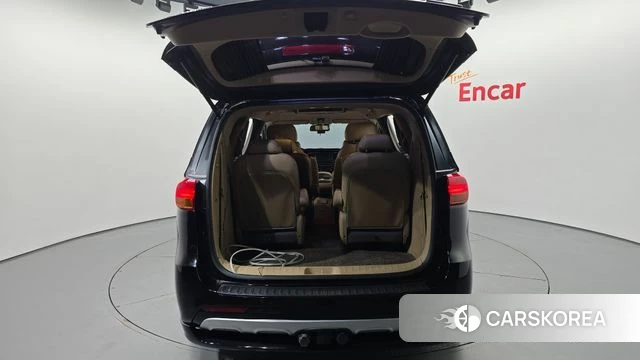Kia All New Carnival id 5048664 из Кореи 9