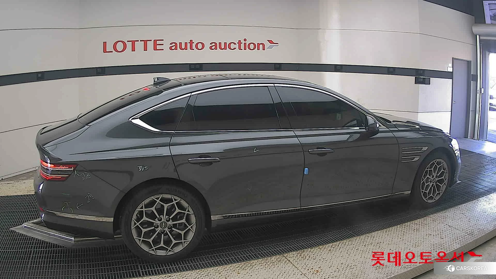 Hyundai G80 id 4990026 из Кореи 9