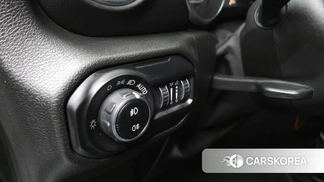 Jeep Wrangler (JL) id 5027928 из Кореи 9