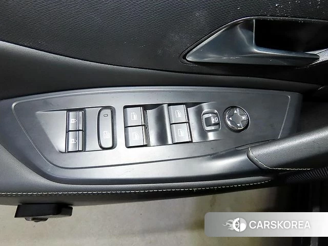 Peugeot 408 id 5027031 из Кореи 9