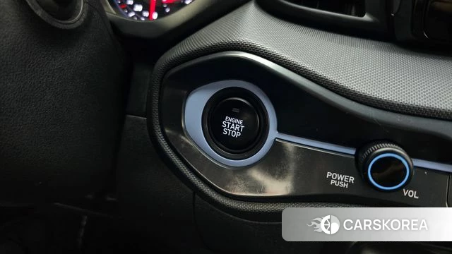 Hyundai Veloster (JS) id 4982591 из Кореи 9