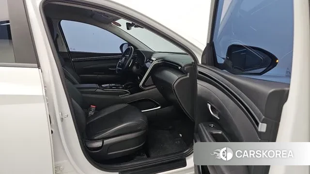 Hyundai Tucson (NX4) id 3727362 из Кореи 9