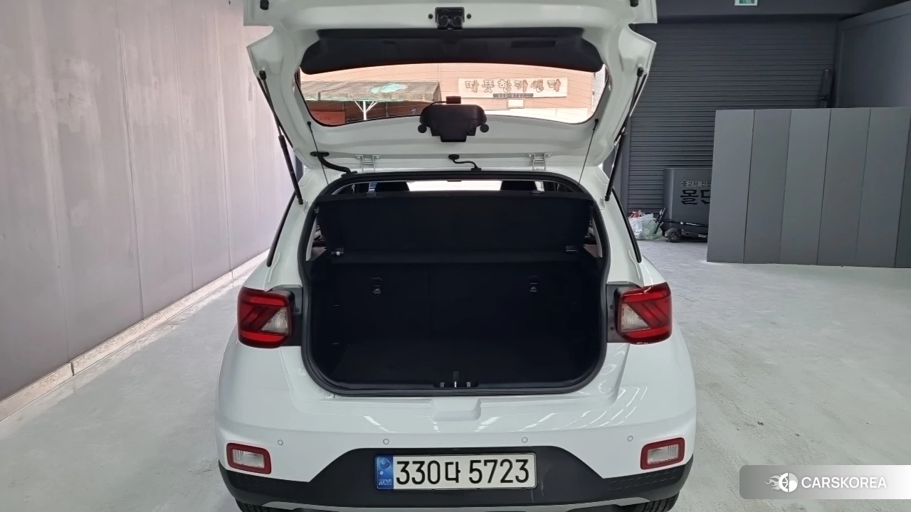 Hyundai Venue id 5053632 из Кореи 9