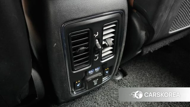 Jeep Grand Cherokee id 4936606 из Кореи 9