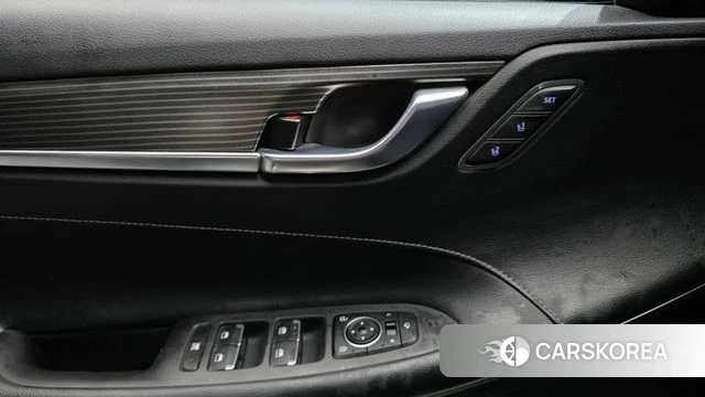 Hyundai Grandeur IG id 5018765 из Кореи 9