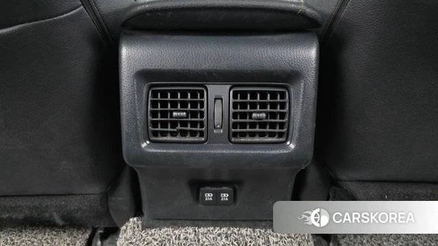 Toyota Camry (XV70) id 4907579 из Кореи 9