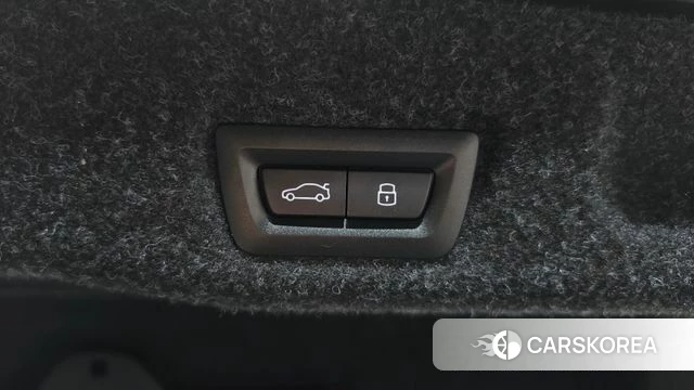 BMW 5 Series (G60) id 4974690 из Кореи 9