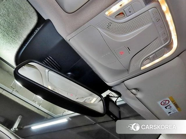 Mercedes-Benz V-Class id 5003172 из Кореи 9