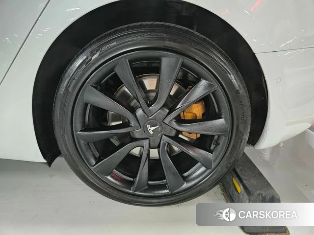 Tesla Model 3 id 4624690 из Кореи 9
