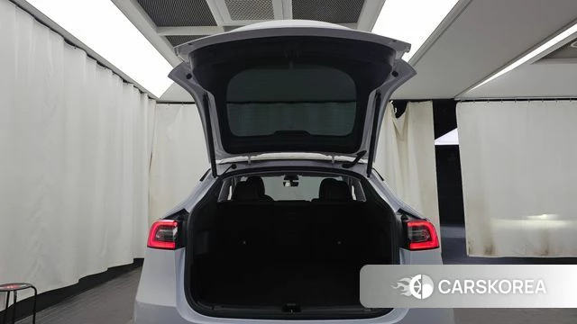 Tesla Model Y id 5047415 из Кореи 9