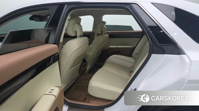 Hyundai Grandeur (GN7) id 5015967 из Кореи 9