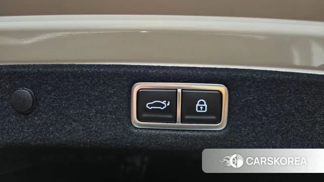 Hyundai Grandeur (GN7) id 4957542 из Кореи 9