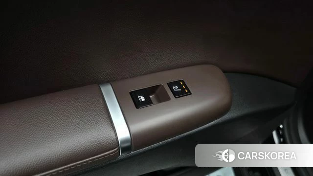 Hyundai Grandeur (GN7) id 5011800 из Кореи 9